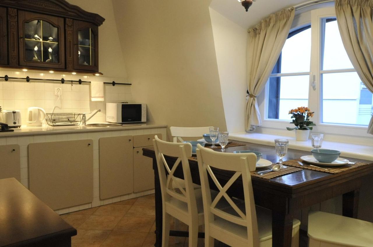 Milotu - Apartament Uniwersytecki Varsó Kültér fotó