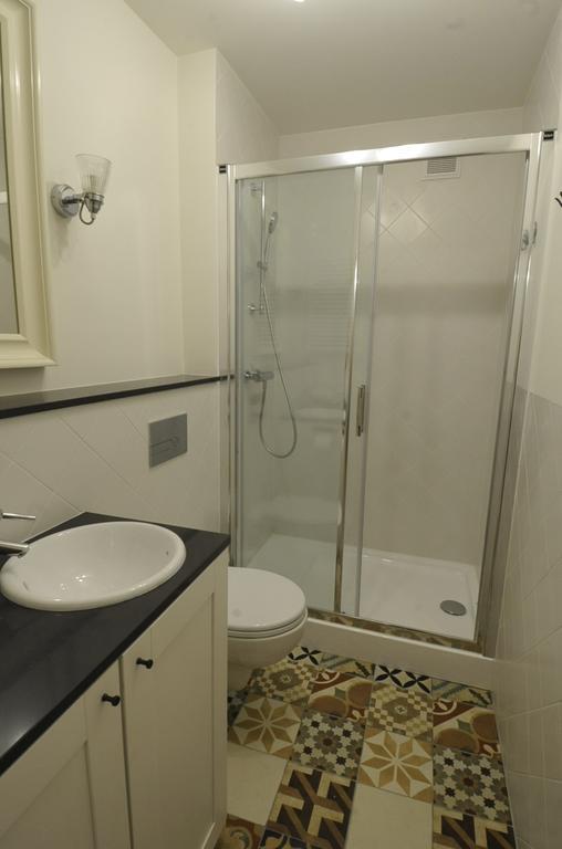 Milotu - Apartament Uniwersytecki Varsó Kültér fotó